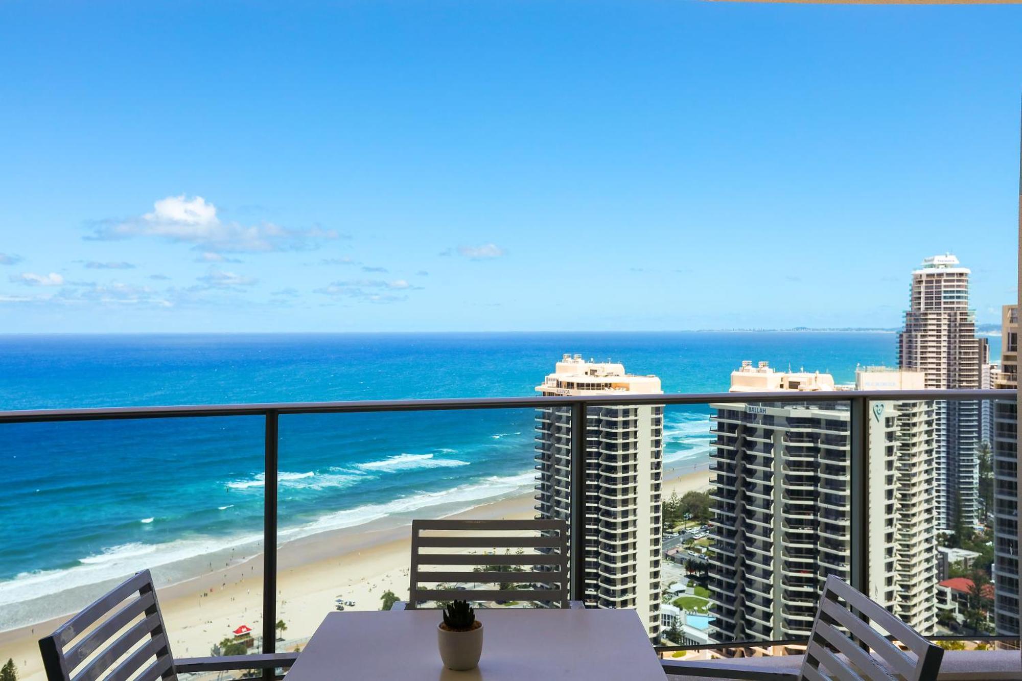 Number 1 H Residences - Wifi, Parking & More By Gold Coast Holidays Exterior foto